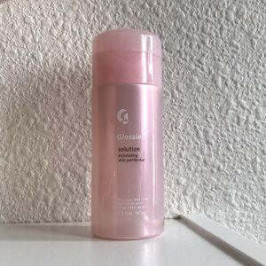 Glossier Solution